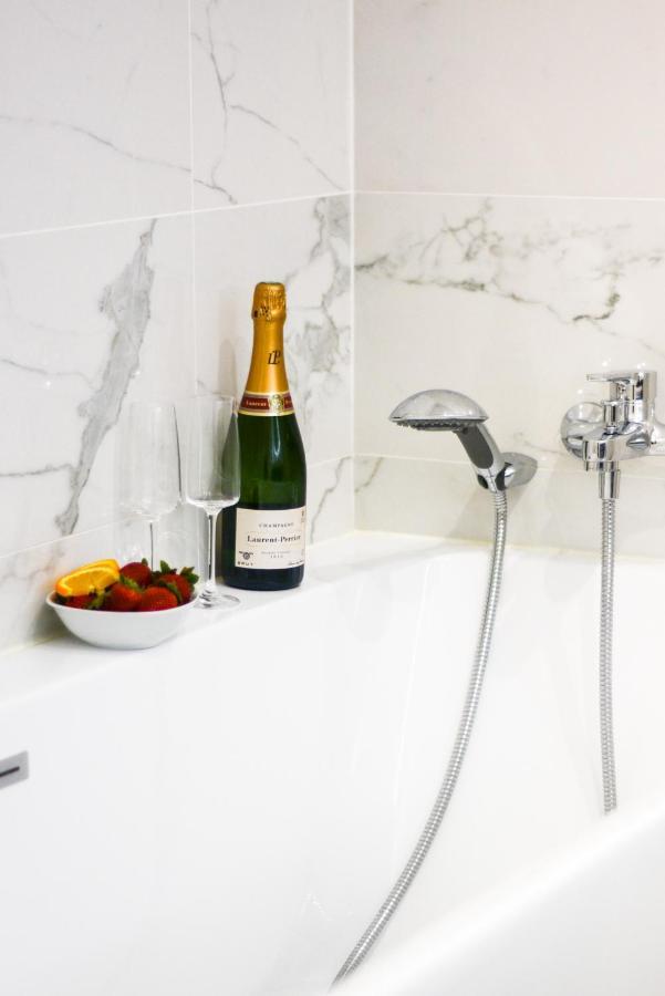 Bastille/Le Marais-Luxurious 3 Rooms Flat Parigi Esterno foto